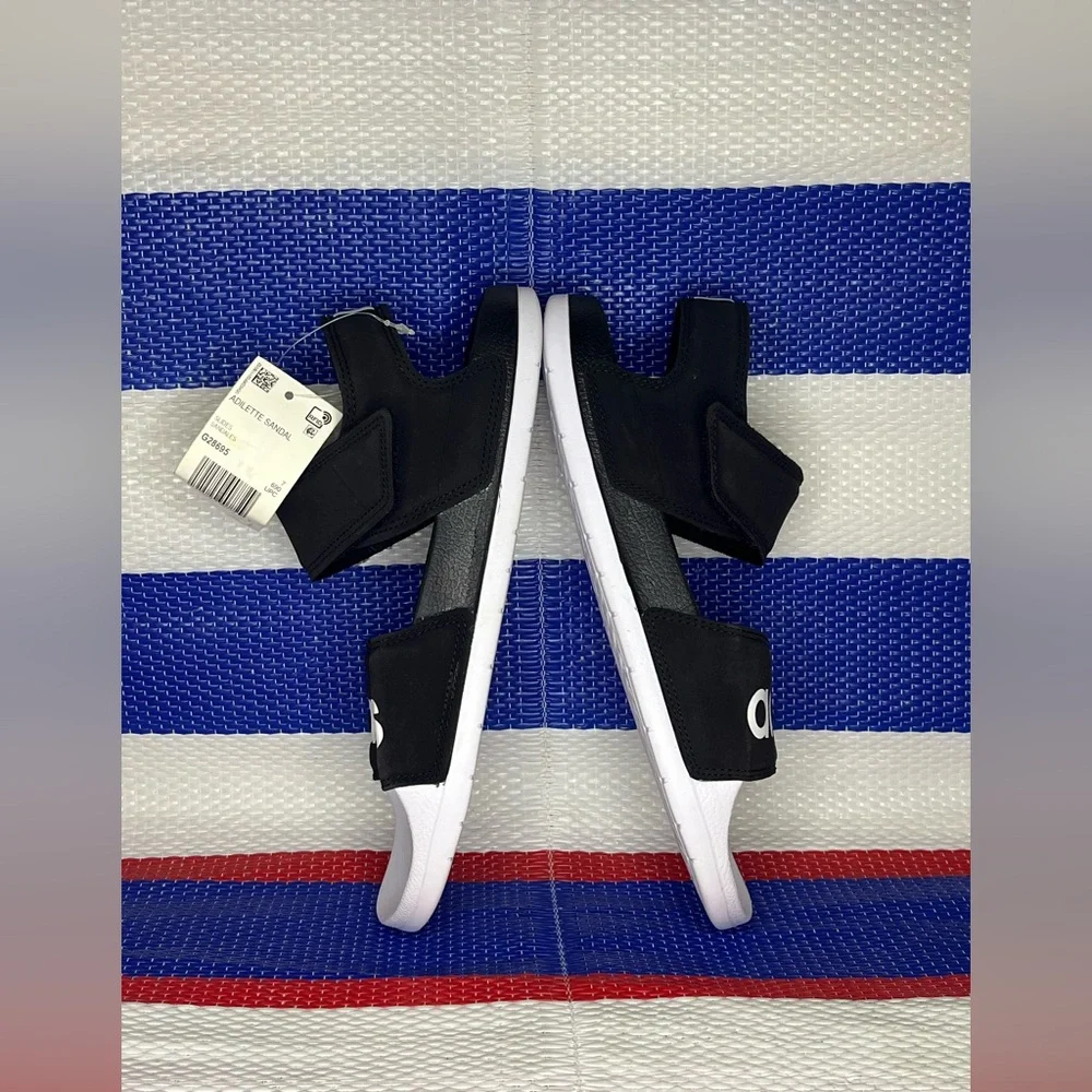 Women’s - Adidas Adilette Sandals Black/White Size 8 Summer Velcro Shoes NWT - Picture 11 of 14